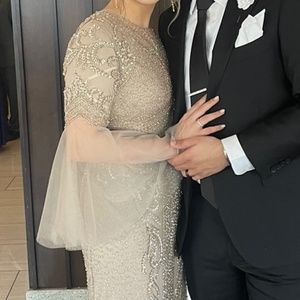 Beautiful custom made silver/beige dress